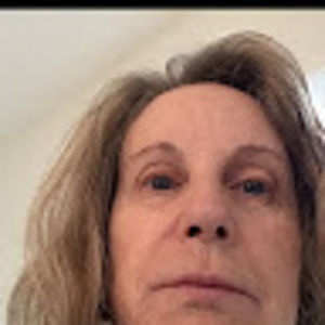 Meet your Posher, Connie